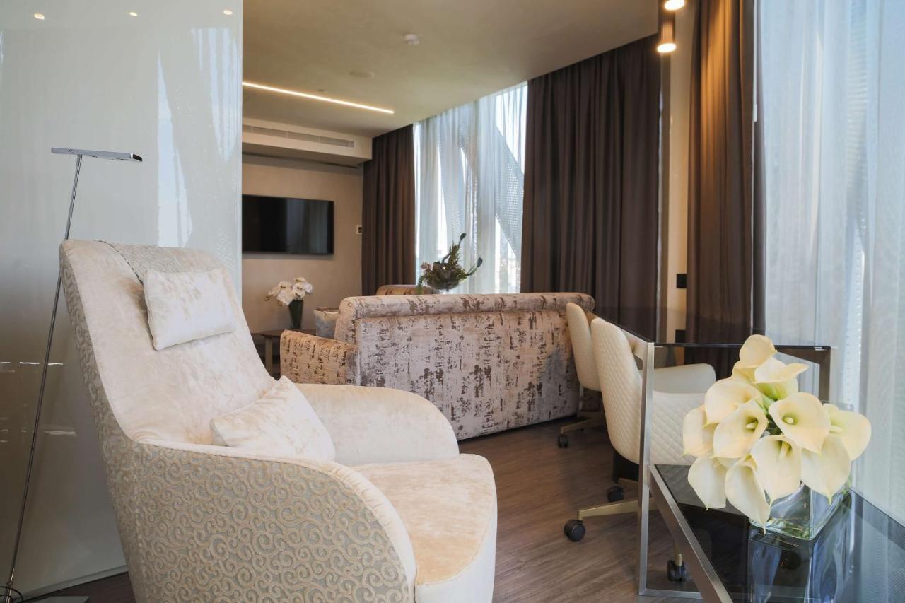 The Legacy Luxury Hotel, Algeri Esterno foto