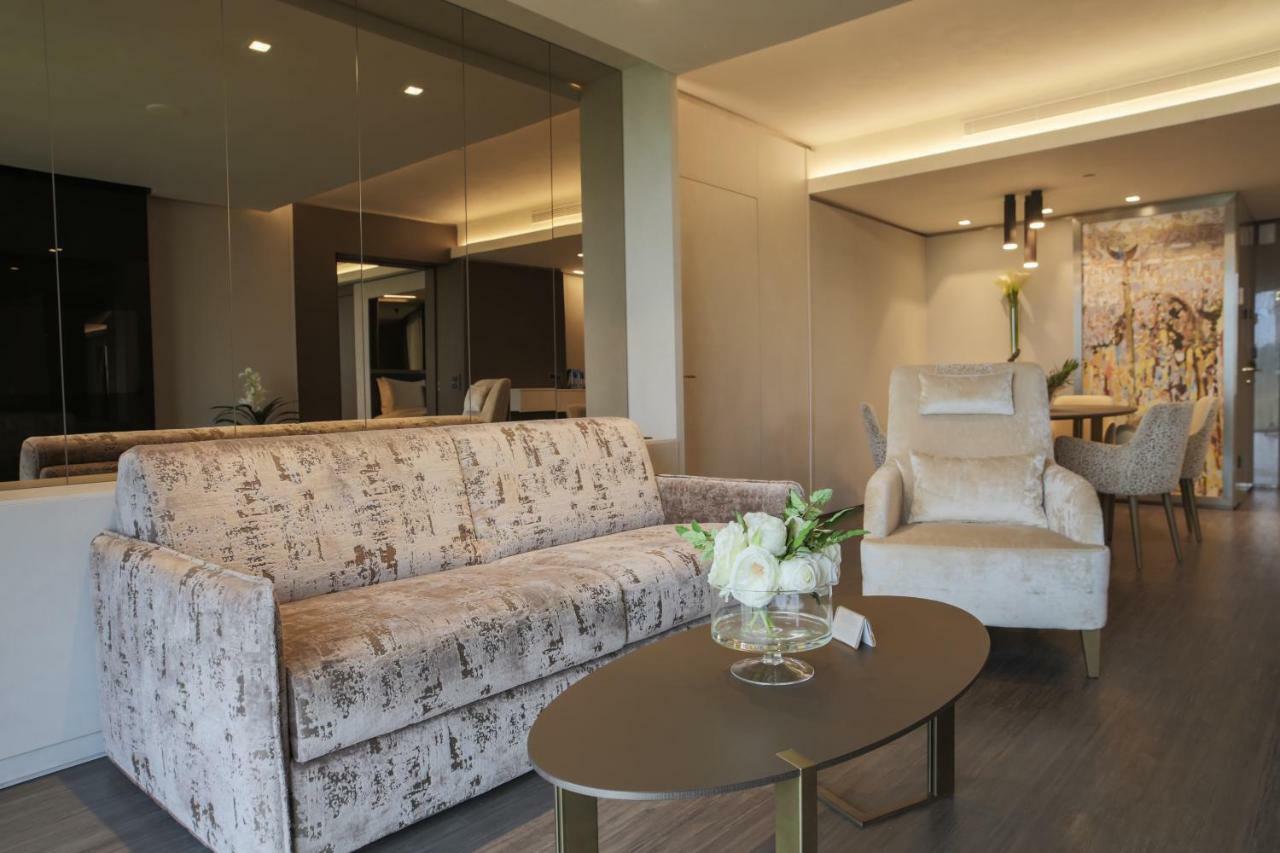 The Legacy Luxury Hotel, Algeri Esterno foto